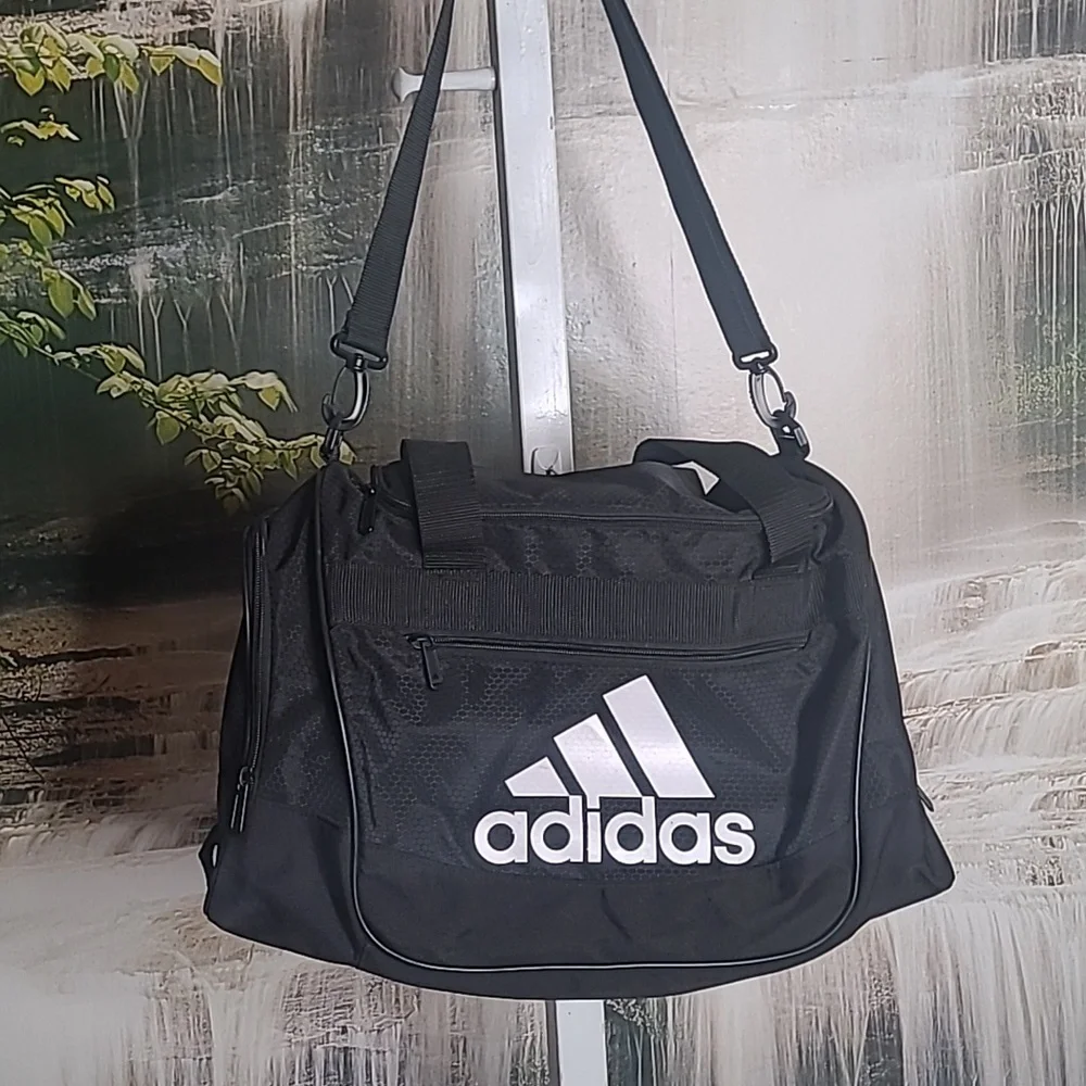 New! Adidas black sporty duffle oversized travel bag